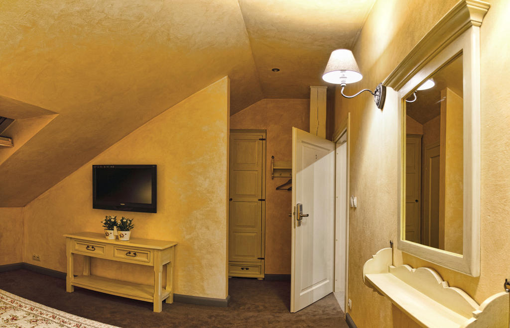 Calvados Ruda Slaska Room photo